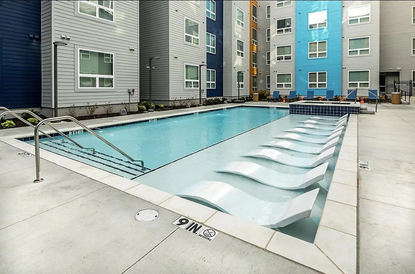 Landing At The Nine At Memphis - 2 Bedrooms In University 0*,