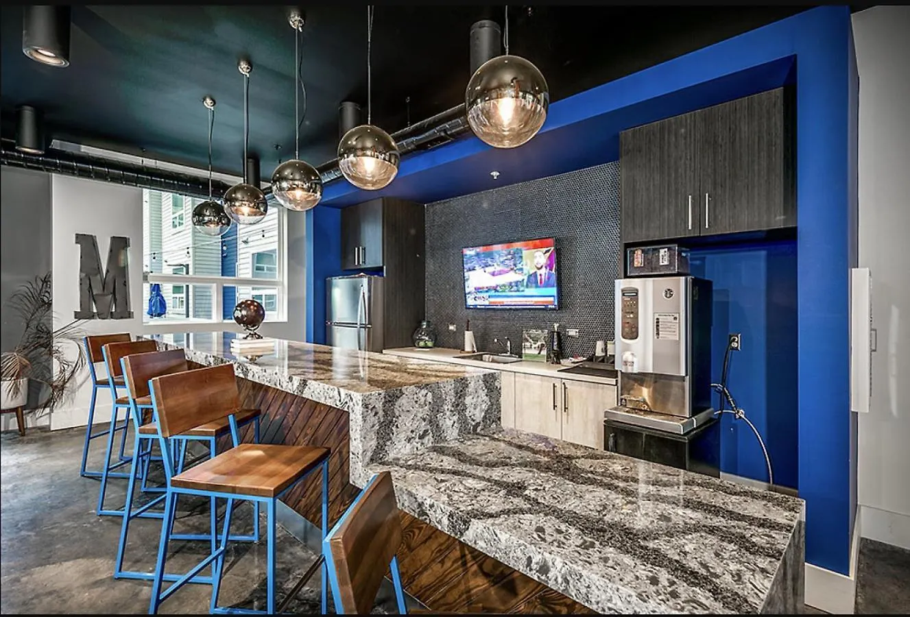 Landing At The Nine At Memphis - 2 Bedrooms In University Stati Uniti